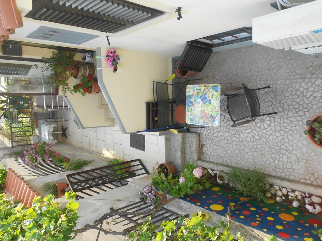 Apartmani Luiza Cres Pokój zdjęcie